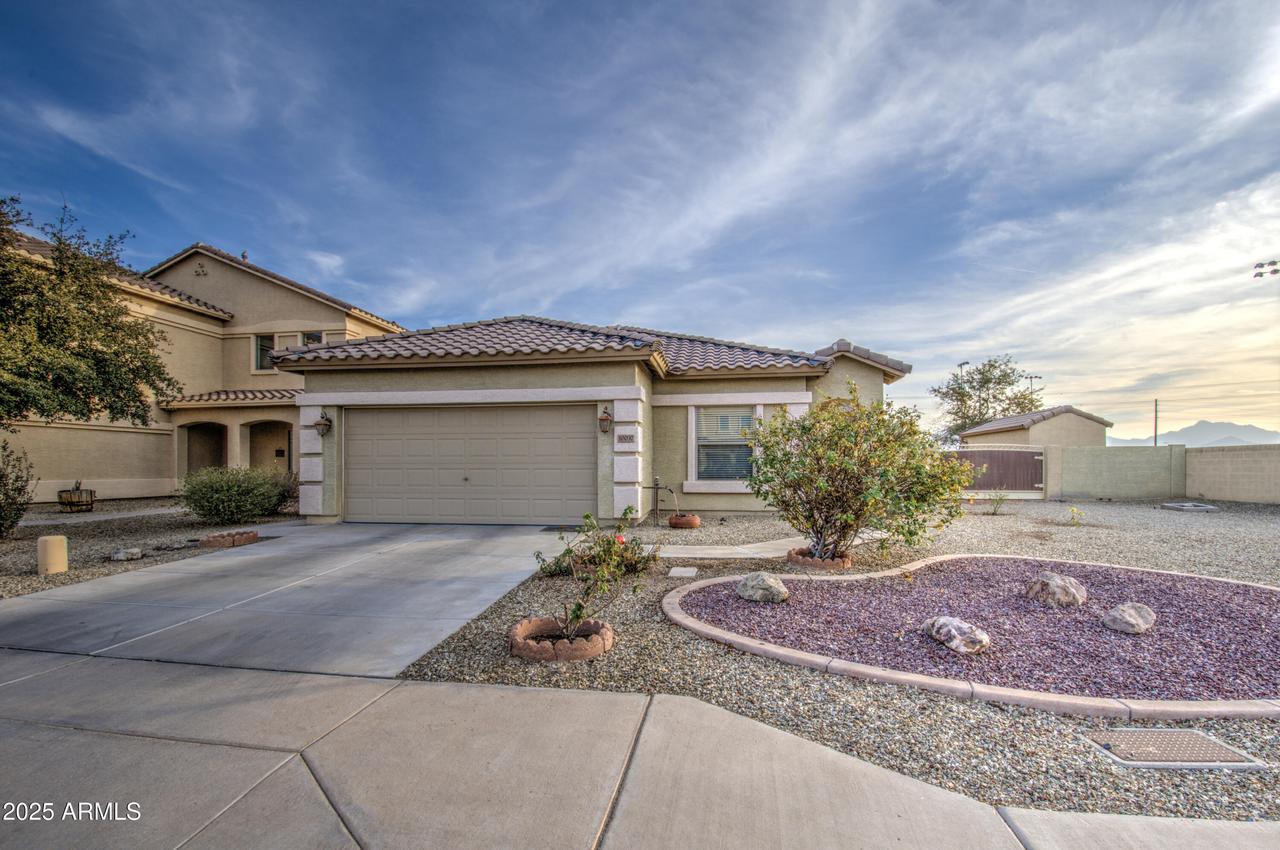 10037 W Bloch Rd., Tolleson, AZ 85353