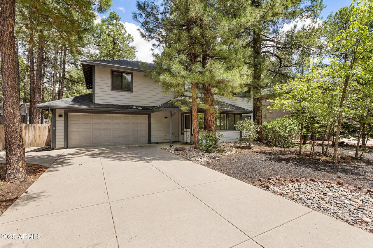 3320 S Justin St., Flagstaff, AZ 86005