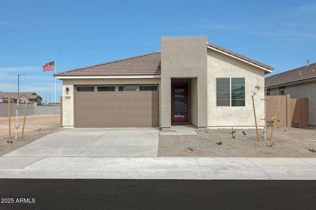 24248 W Agora Ln., Buckeye, AZ 85326