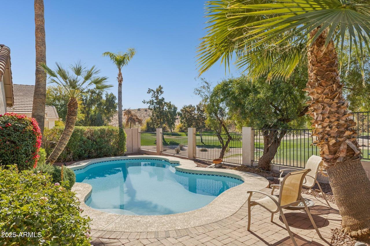 13248 N 12th Pl., Phoenix, AZ 85022