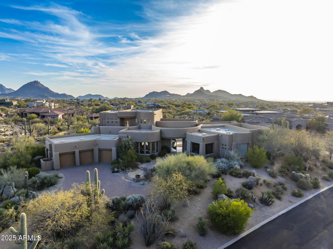 11077 E Cinder Cone Tr., Scottsdale, AZ 85262
