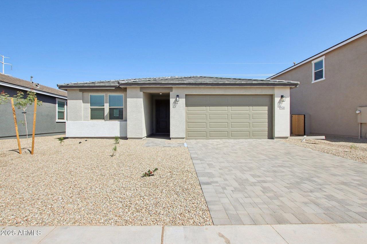 9526 W Luxton Ln., Tolleson, AZ 85353