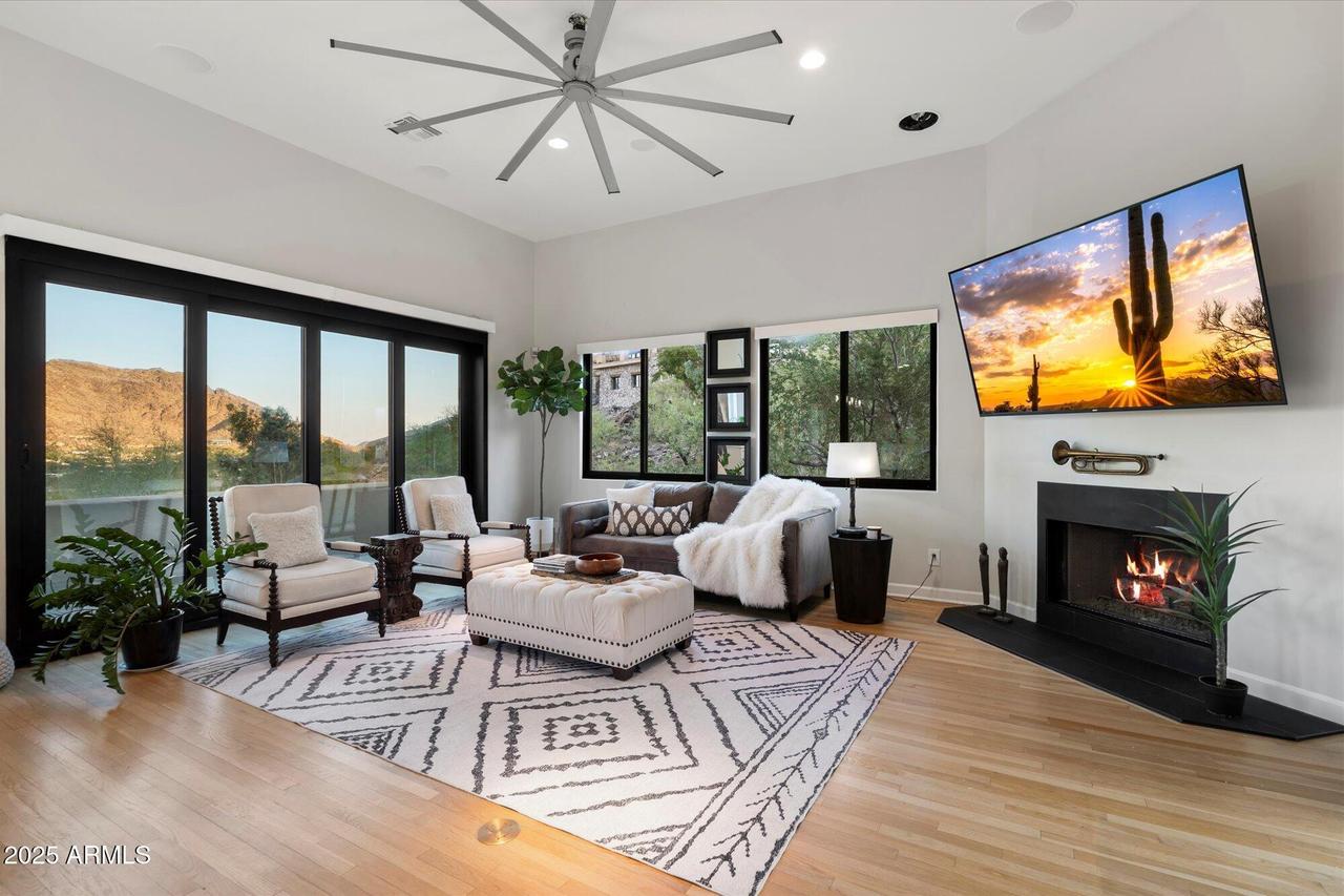 8150 N 47th St., Paradise Valley, AZ 85253