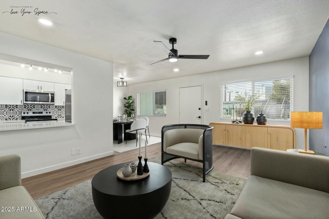1702 W Tuckey Ln. #123, Phoenix, AZ 85015