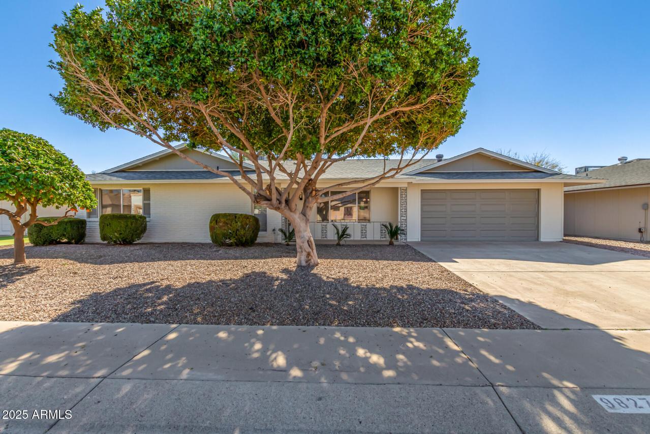 9827 W Lindgren Ave., Sun City, AZ 85373