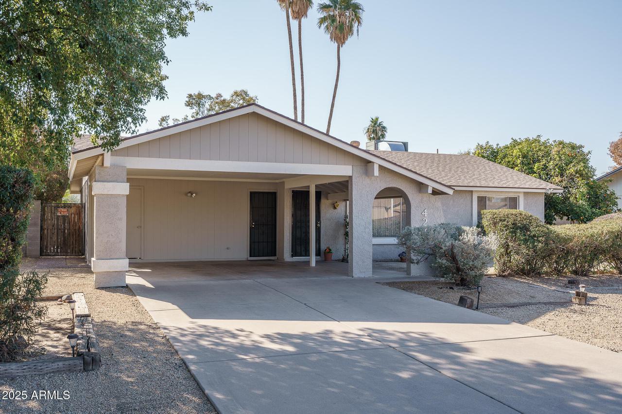 4215 W Griswold Rd., Phoenix, AZ 85051