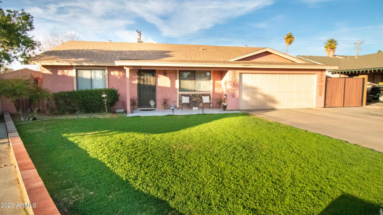 1028 E Emerald Ave., Mesa, AZ 85204