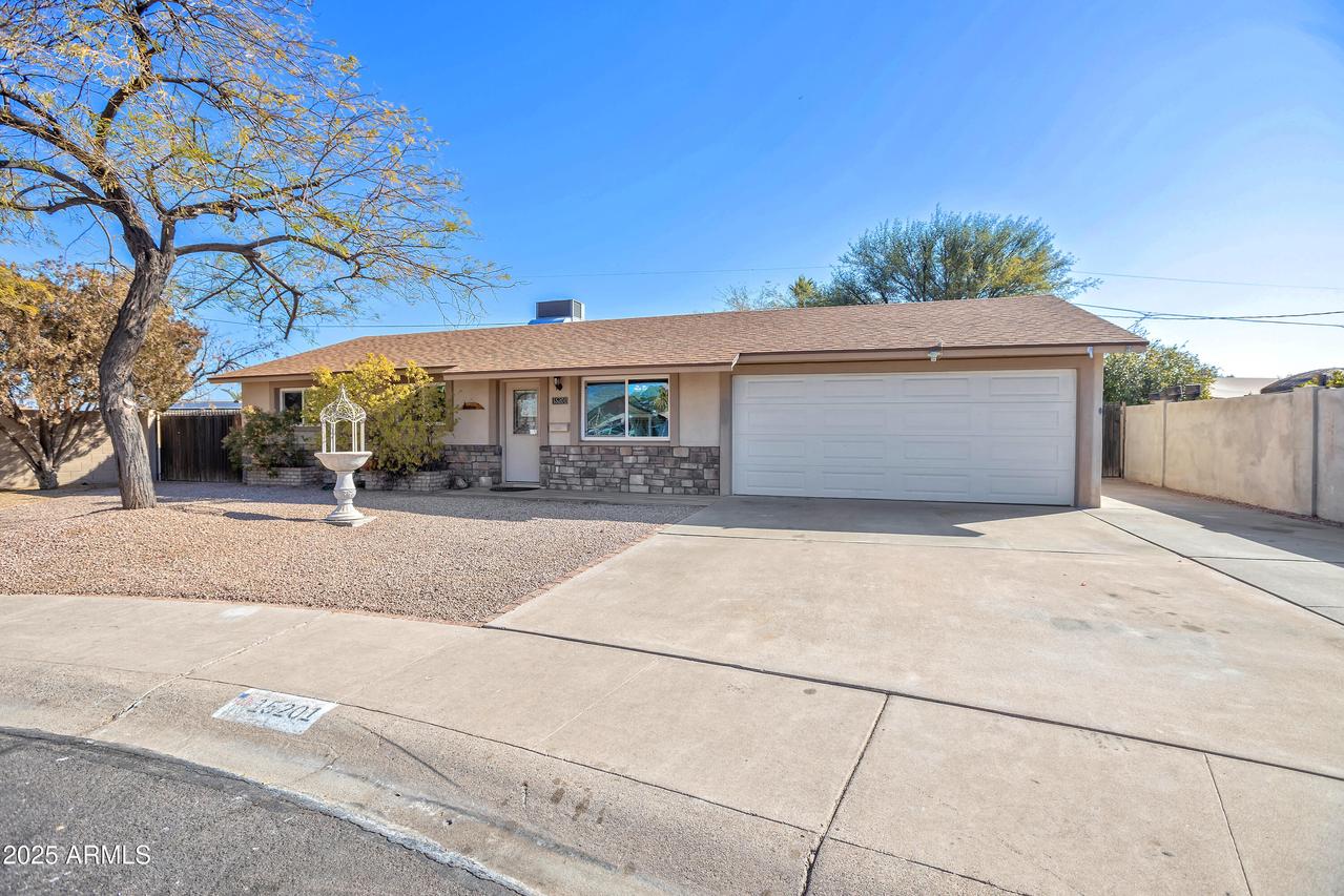 15201 N 25th St., Phoenix, AZ 85032