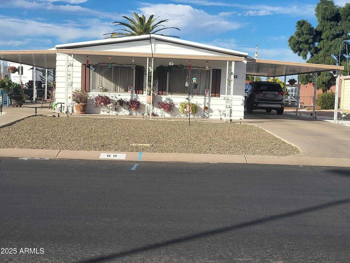 60 S 74th St., Mesa, AZ 85208
