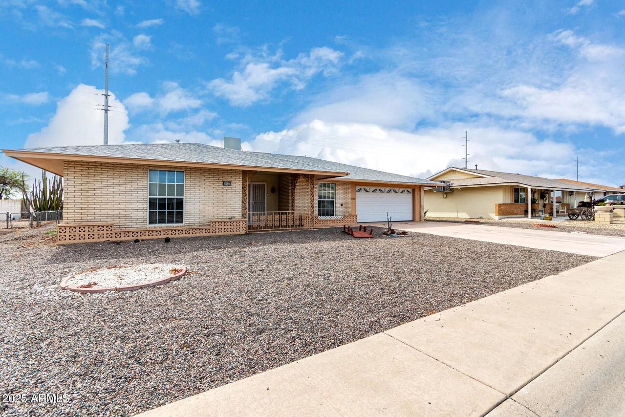 10437 W Caron Dr., Sun City, AZ 85351