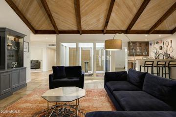 4340 E Turquoise Ave., Phoenix, AZ 85028