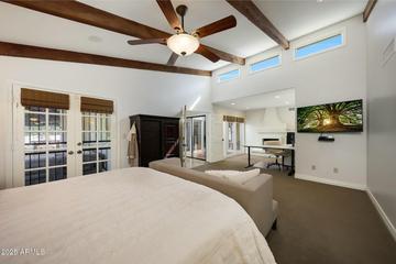 4340 E Turquoise Ave., Phoenix, AZ 85028