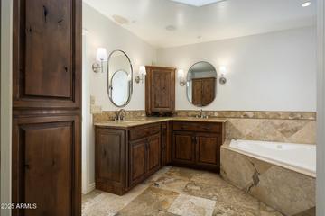 4340 E Turquoise Ave., Phoenix, AZ 85028