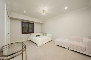 4340 E Turquoise Ave., Phoenix, AZ 85028