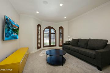 4340 E Turquoise Ave., Phoenix, AZ 85028