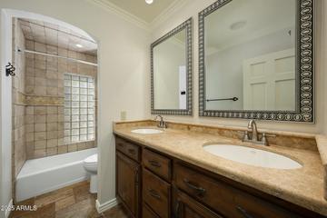 4340 E Turquoise Ave., Phoenix, AZ 85028