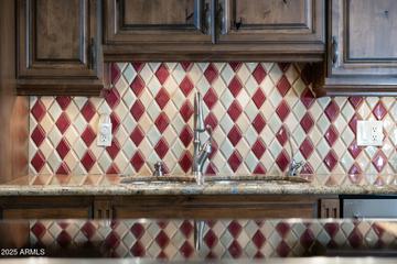 4340 E Turquoise Ave., Phoenix, AZ 85028