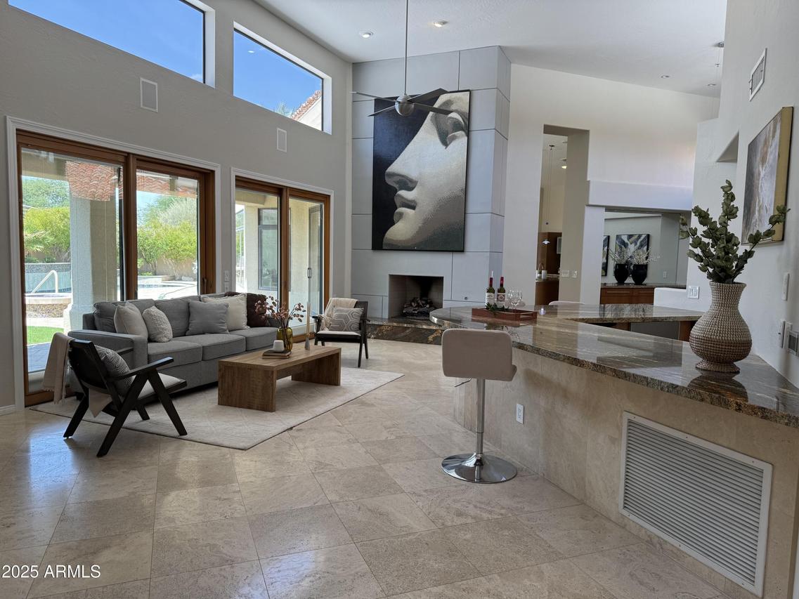10410 N 74th Pl., Scottsdale, AZ 85258