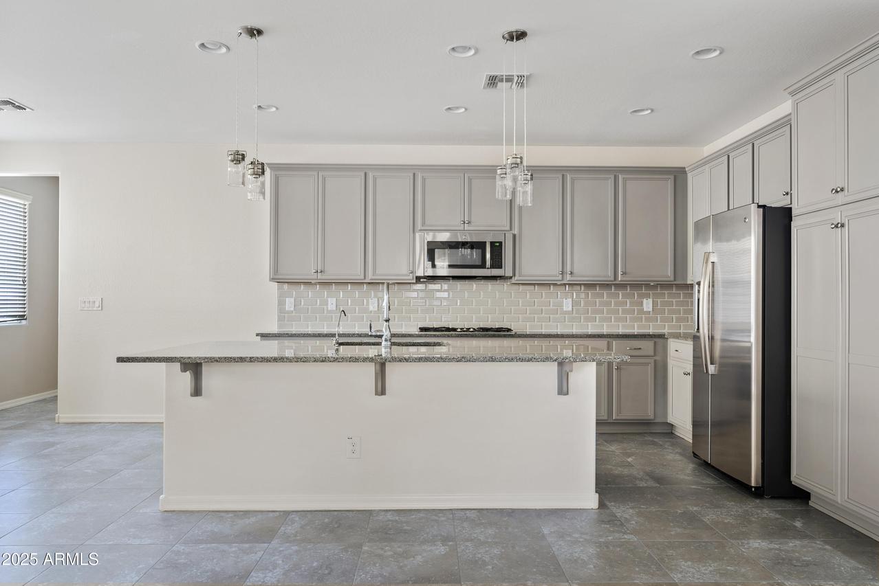 2241 S Wallrade Ln., Gilbert, AZ 85295