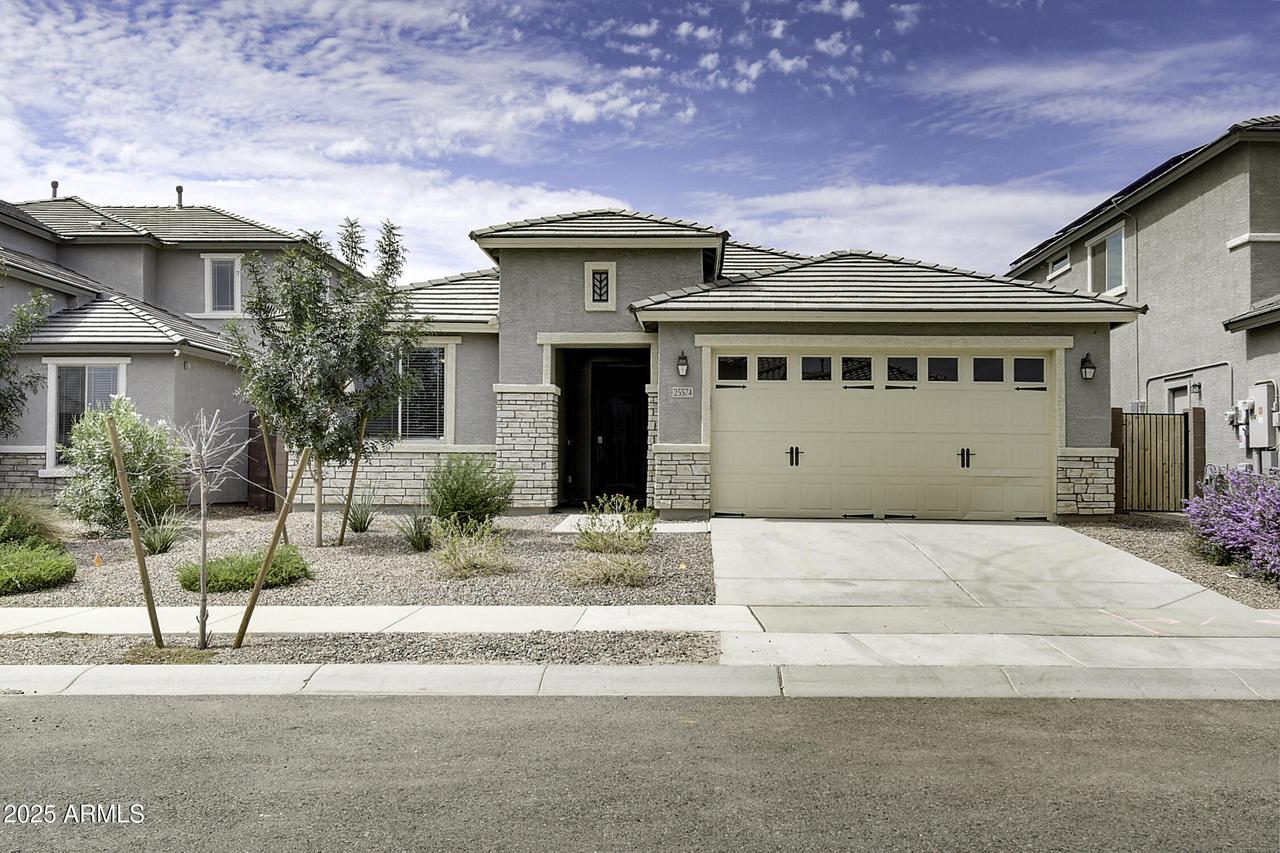 25574 N 164th Ave., Surprise, AZ 85387