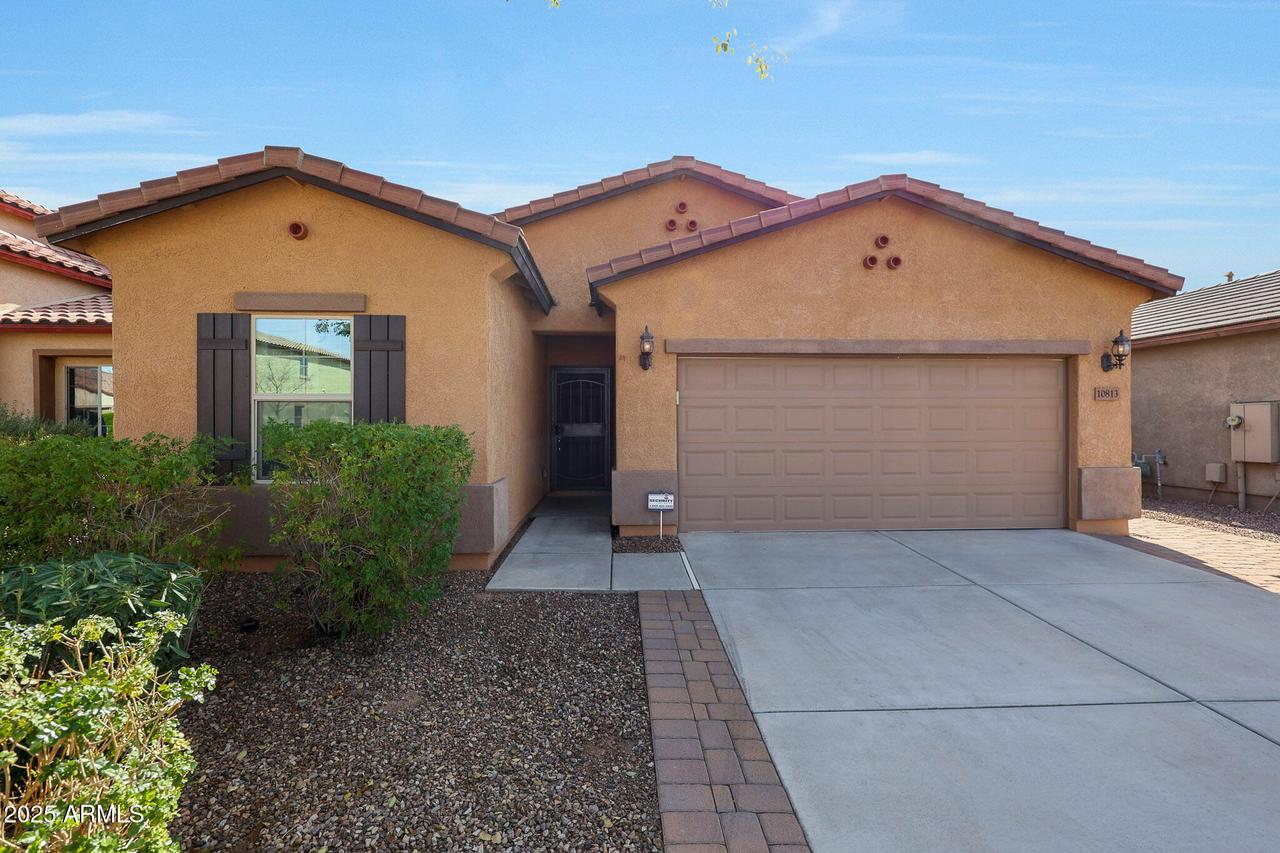 10813 W Saddlehorn Rd., Peoria, AZ 85383