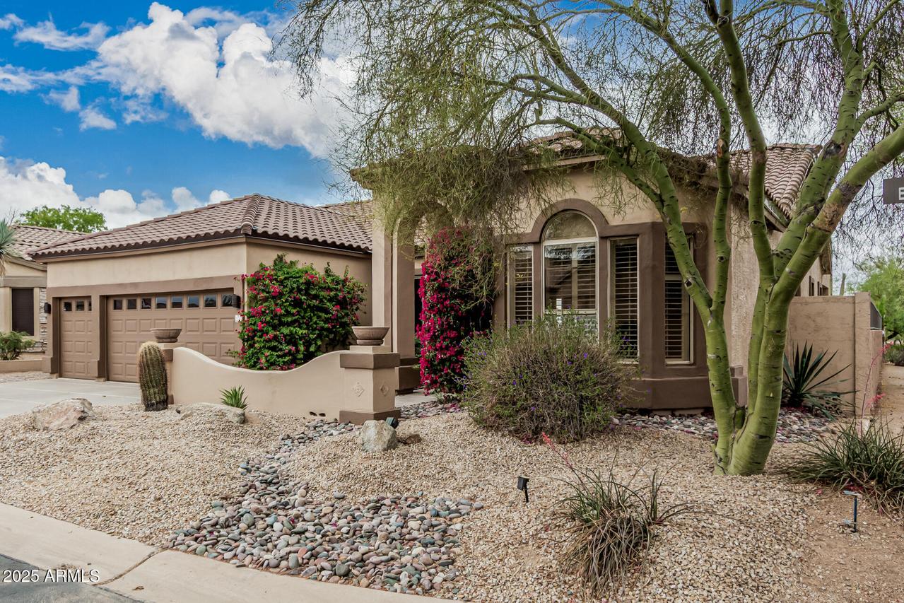 7735 E Russell Cir., Mesa, AZ 85207