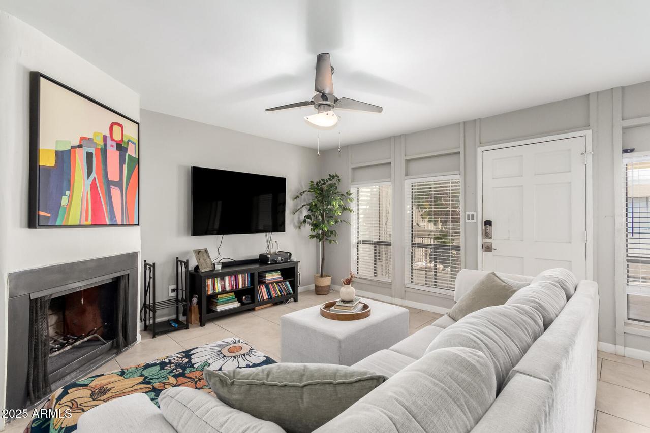 3002 N 70th St. #210, Scottsdale, AZ 85251