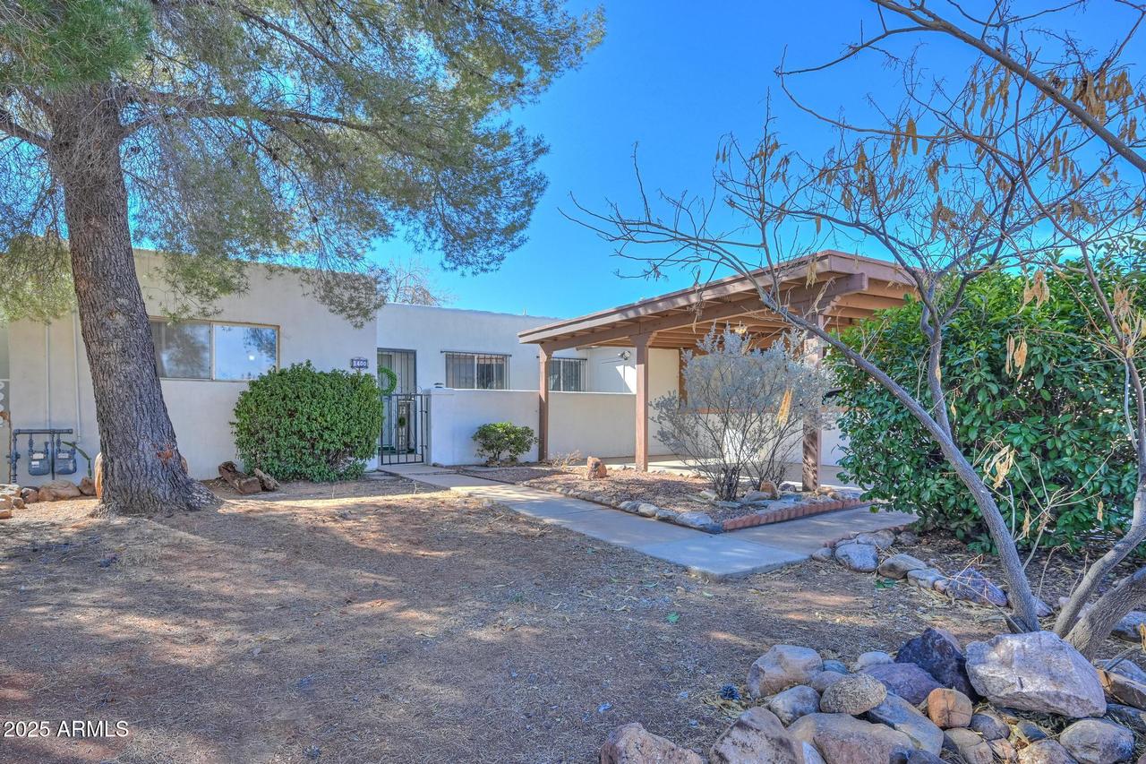 1400 E Carmelita Dr., Sierra Vista, AZ 85635