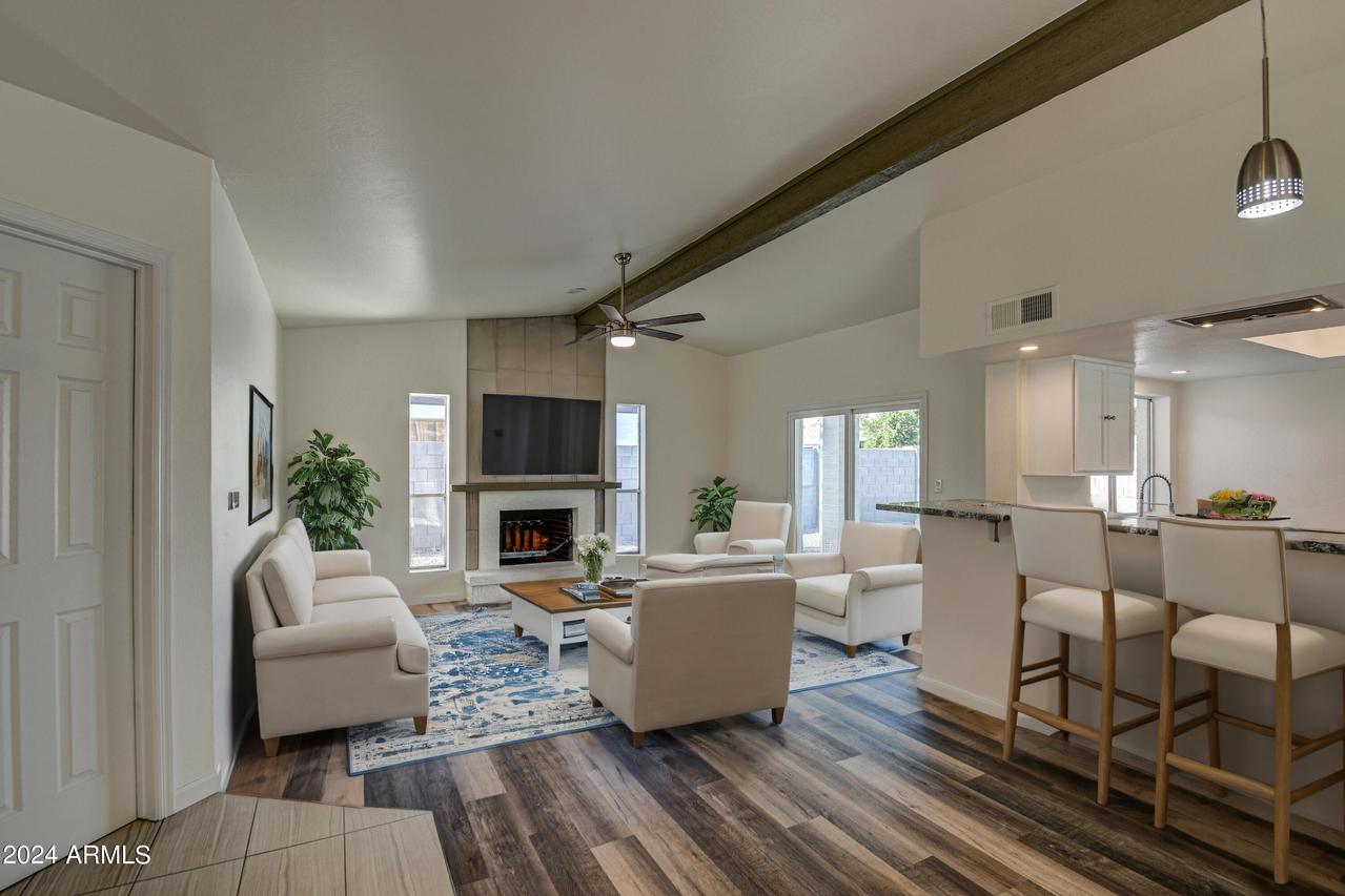 16437 N 47th Ave., Glendale, AZ 85306