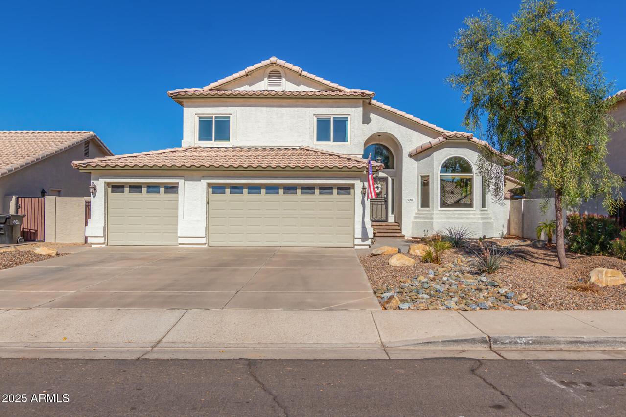 928 W Horseshoe Ave., Gilbert, AZ 85233