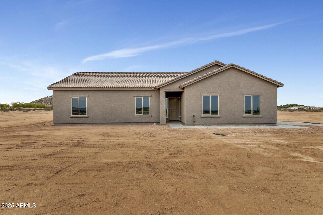 8318 W Mccartney Rd., Casa Grande, AZ 85194