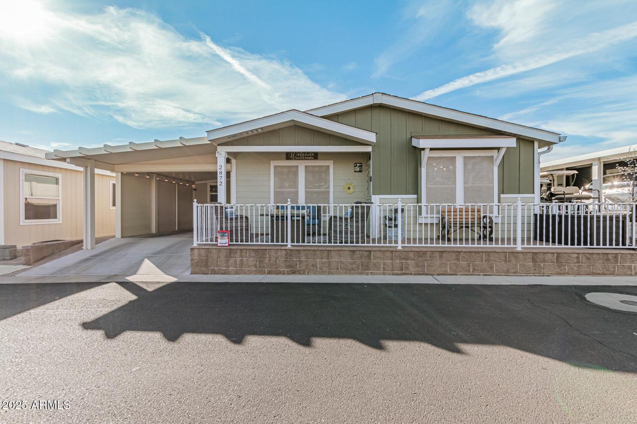 650 N Hawes Rd. #2872, Mesa, AZ 85207