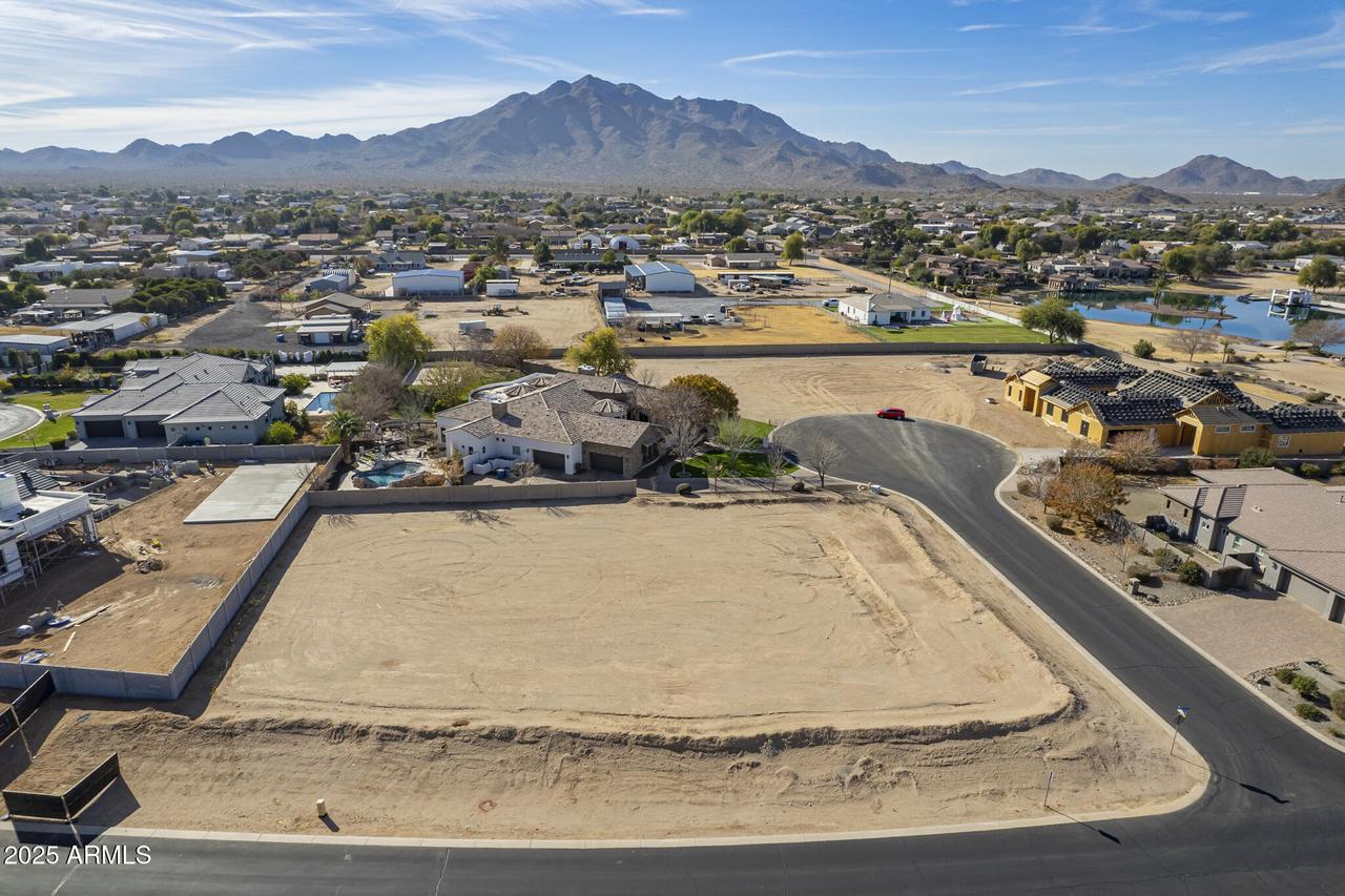 7455 S Brighton Ct. #17, Queen Creek, AZ 85142