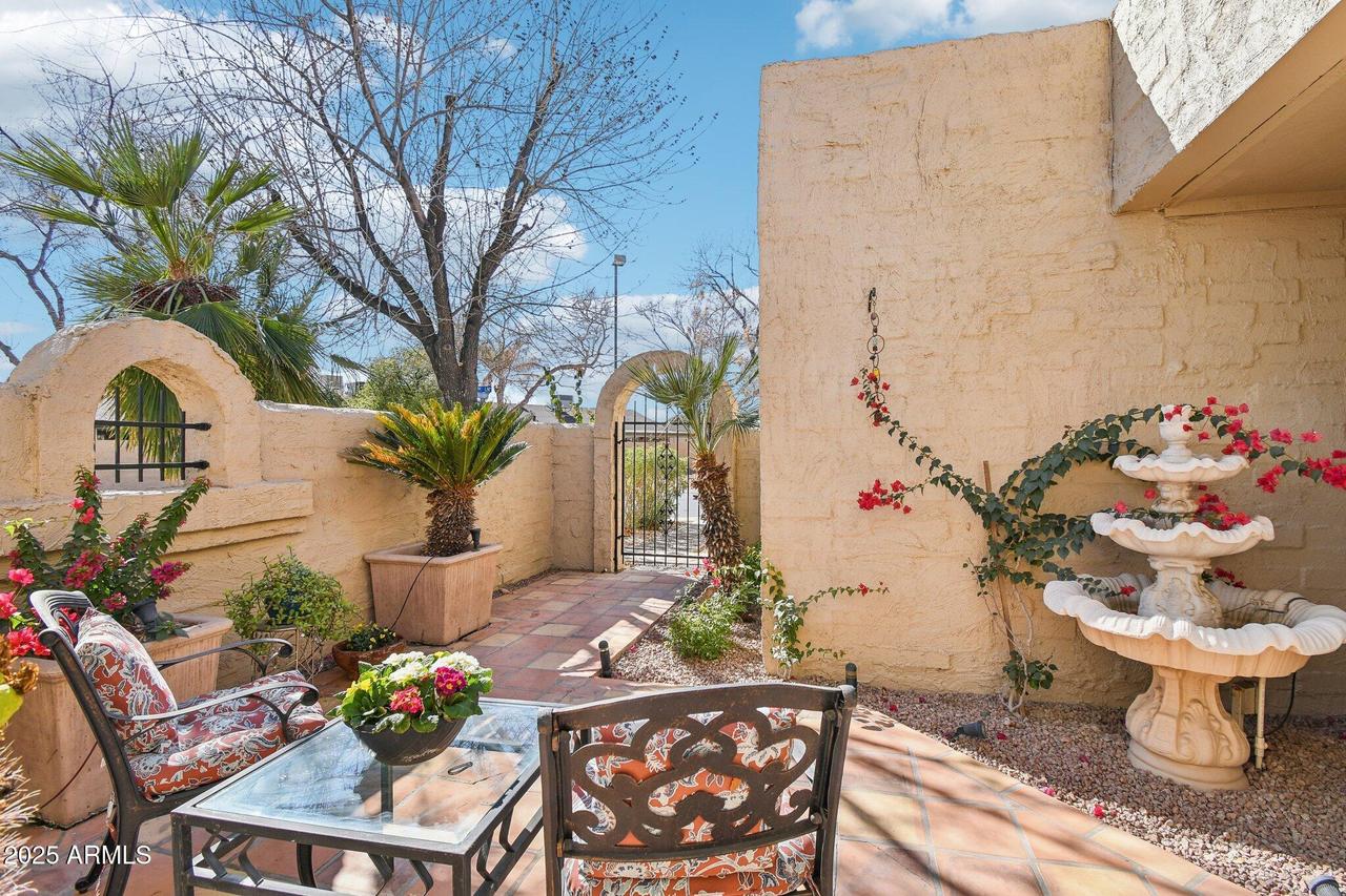 16447 N 29th Ln., Phoenix, AZ 85053