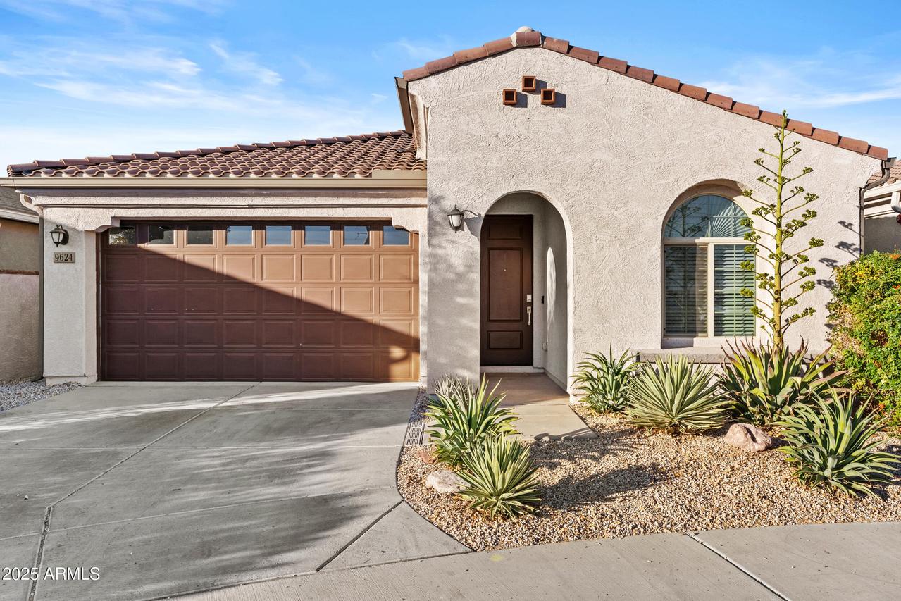 9624 E Twinkle Cir., Mesa, AZ 85212
