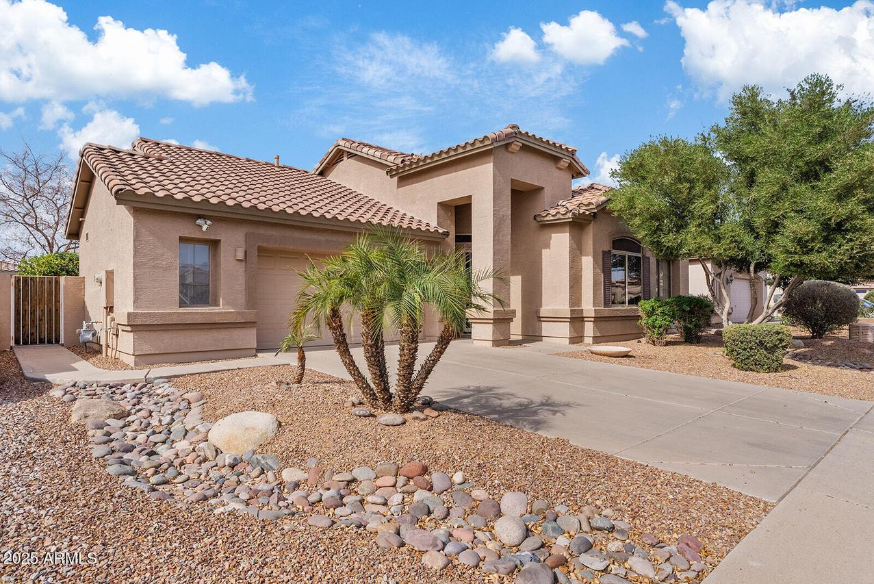 5042 S Marigold Way, Gilbert, AZ 85298