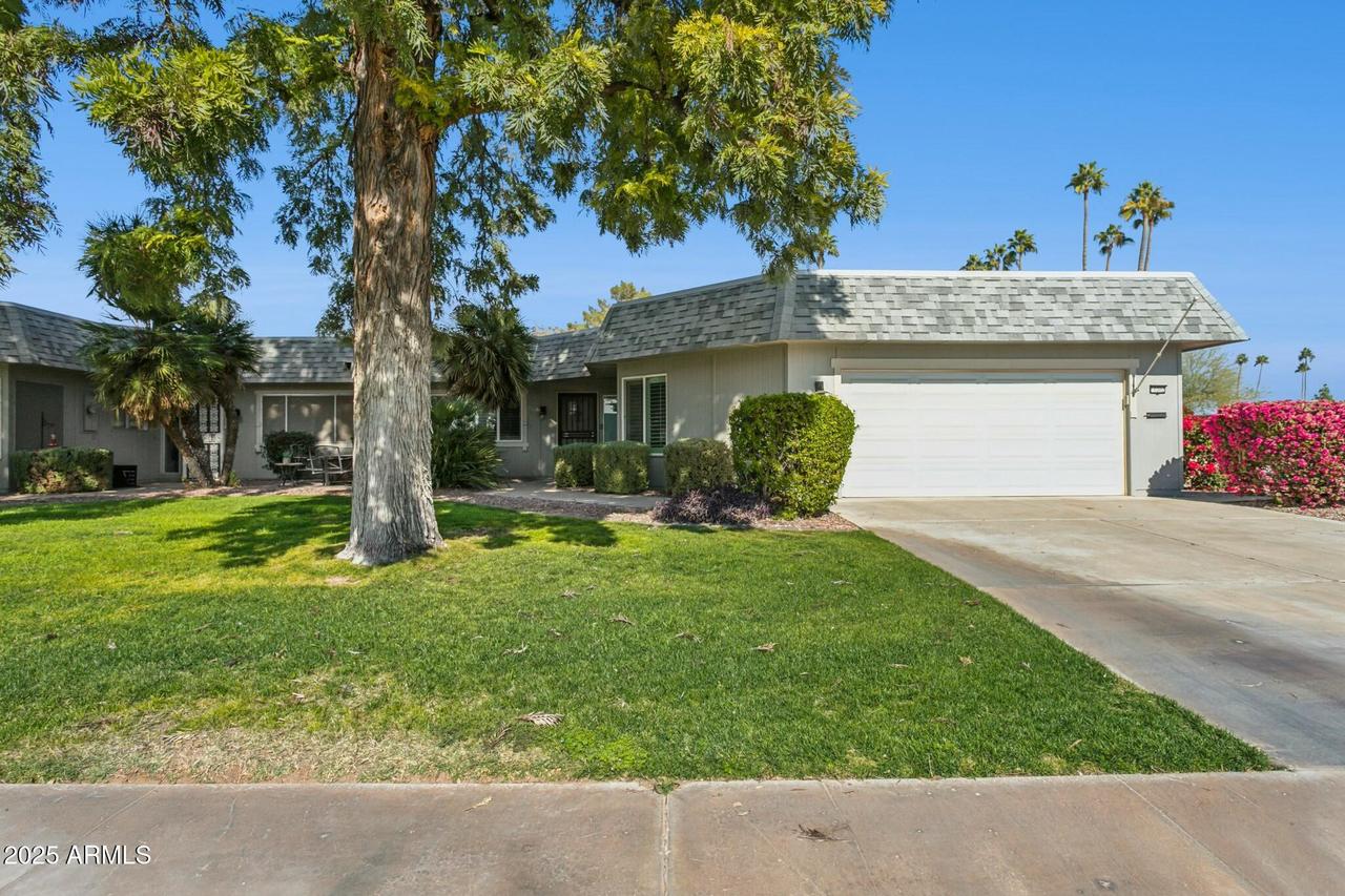 10302 W Loma Blanca Dr., Sun City, AZ 85351