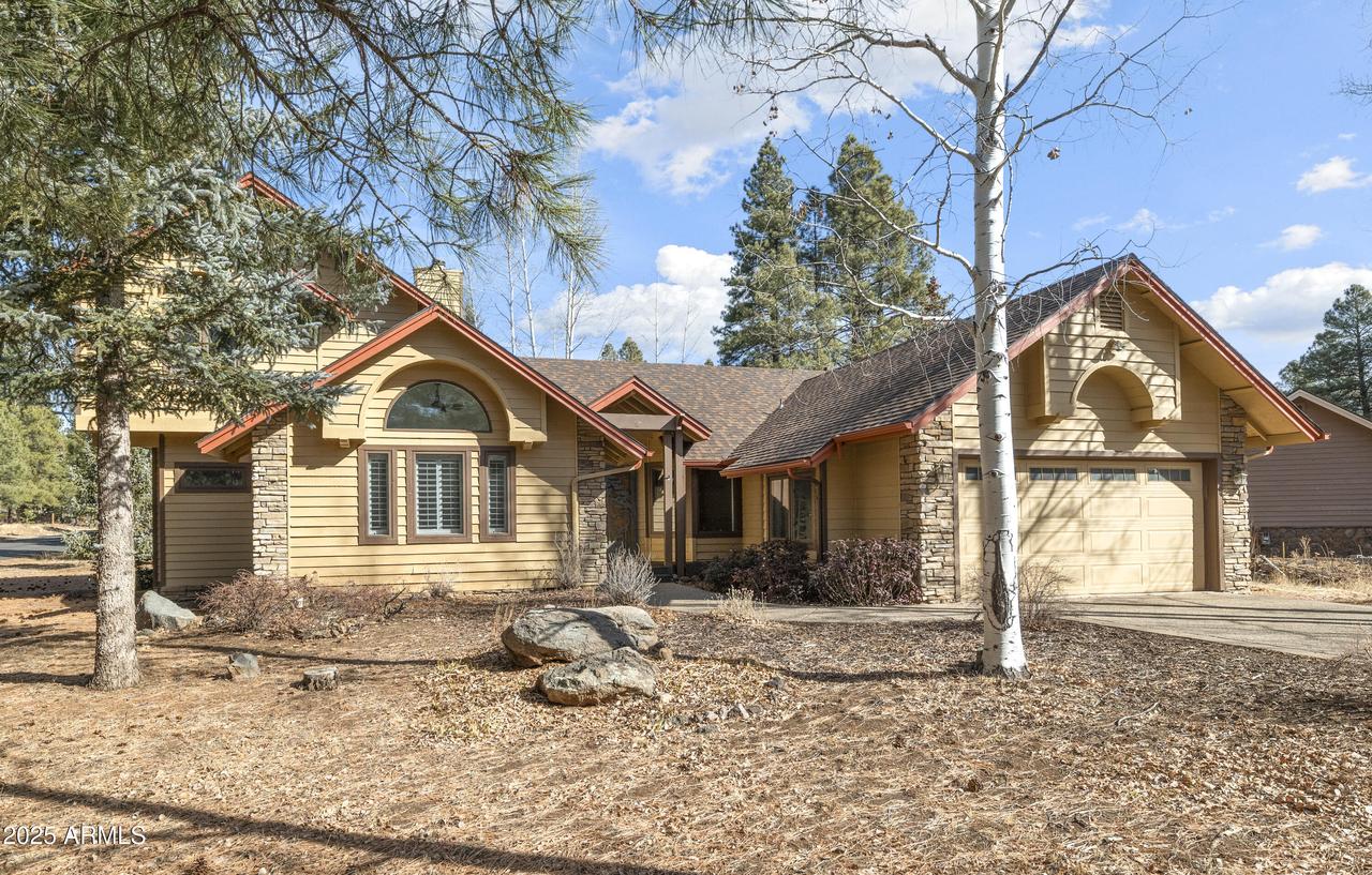 2319 Kayenta Ln., Flagstaff, AZ 86005