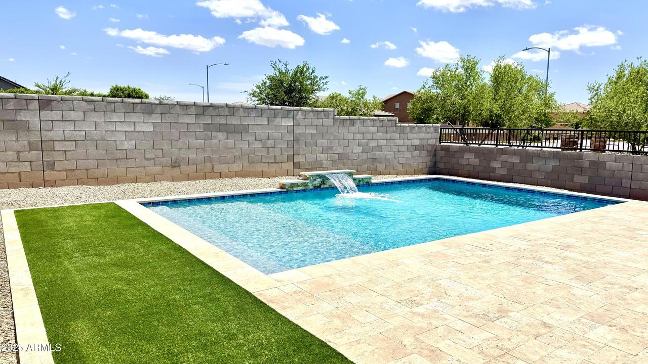 5345 W Leodra Ln., Laveen, AZ 85339
