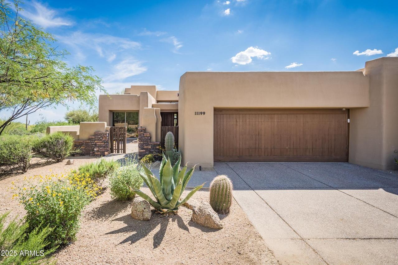 11199 E Prospect Point Dr., Scottsdale, AZ 85262