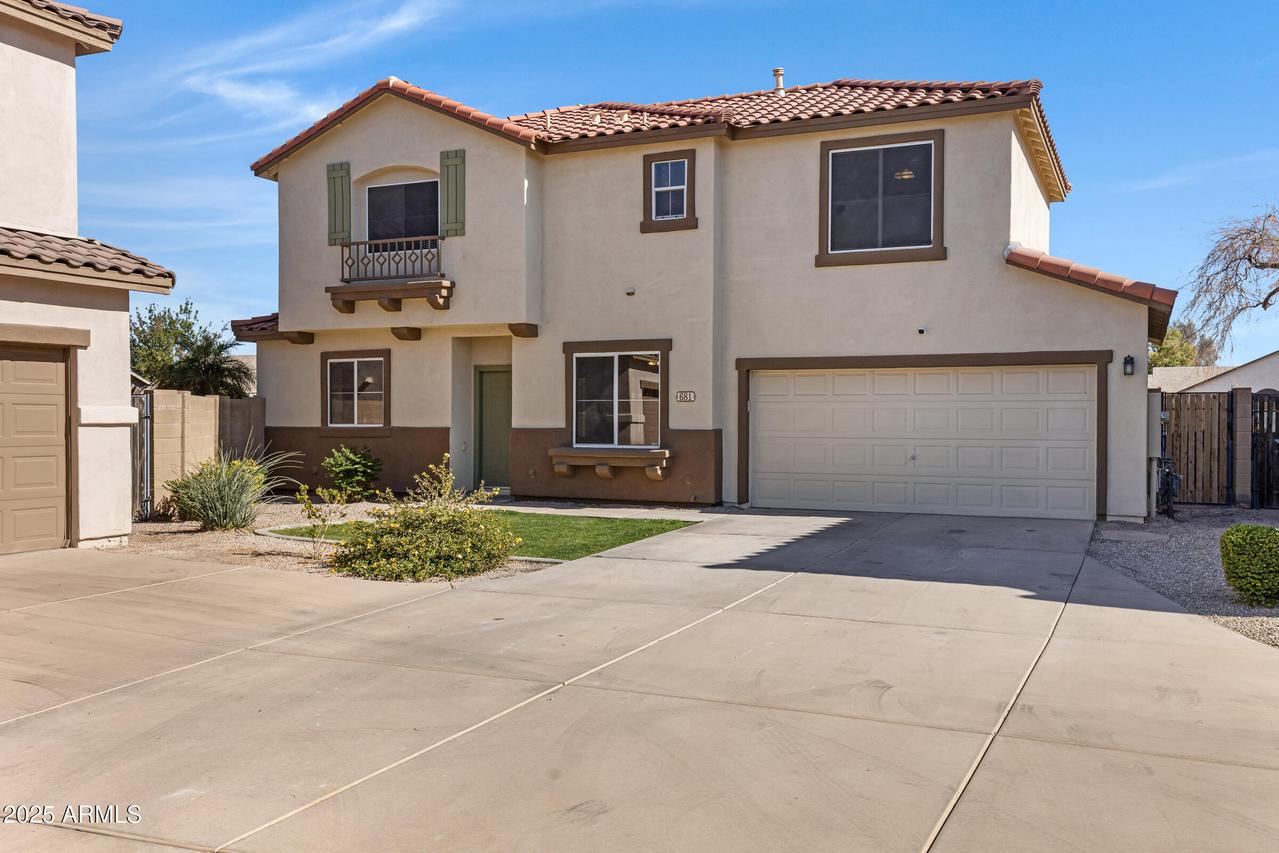 681 E Los Arboles Pl., Chandler, AZ 85225