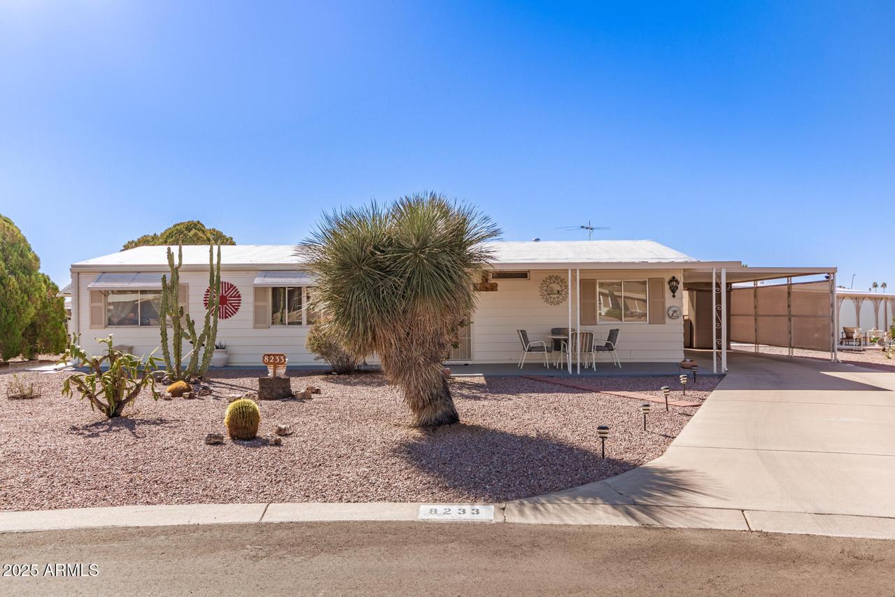 8233 E Calypso Ave., Mesa, AZ 85208