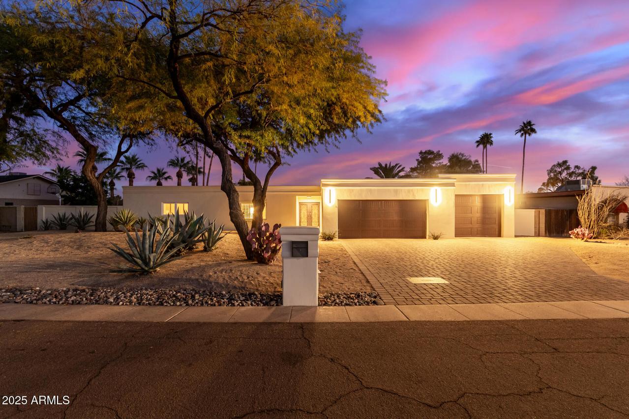 10243 N 58th Pl., Paradise Valley, AZ 85253