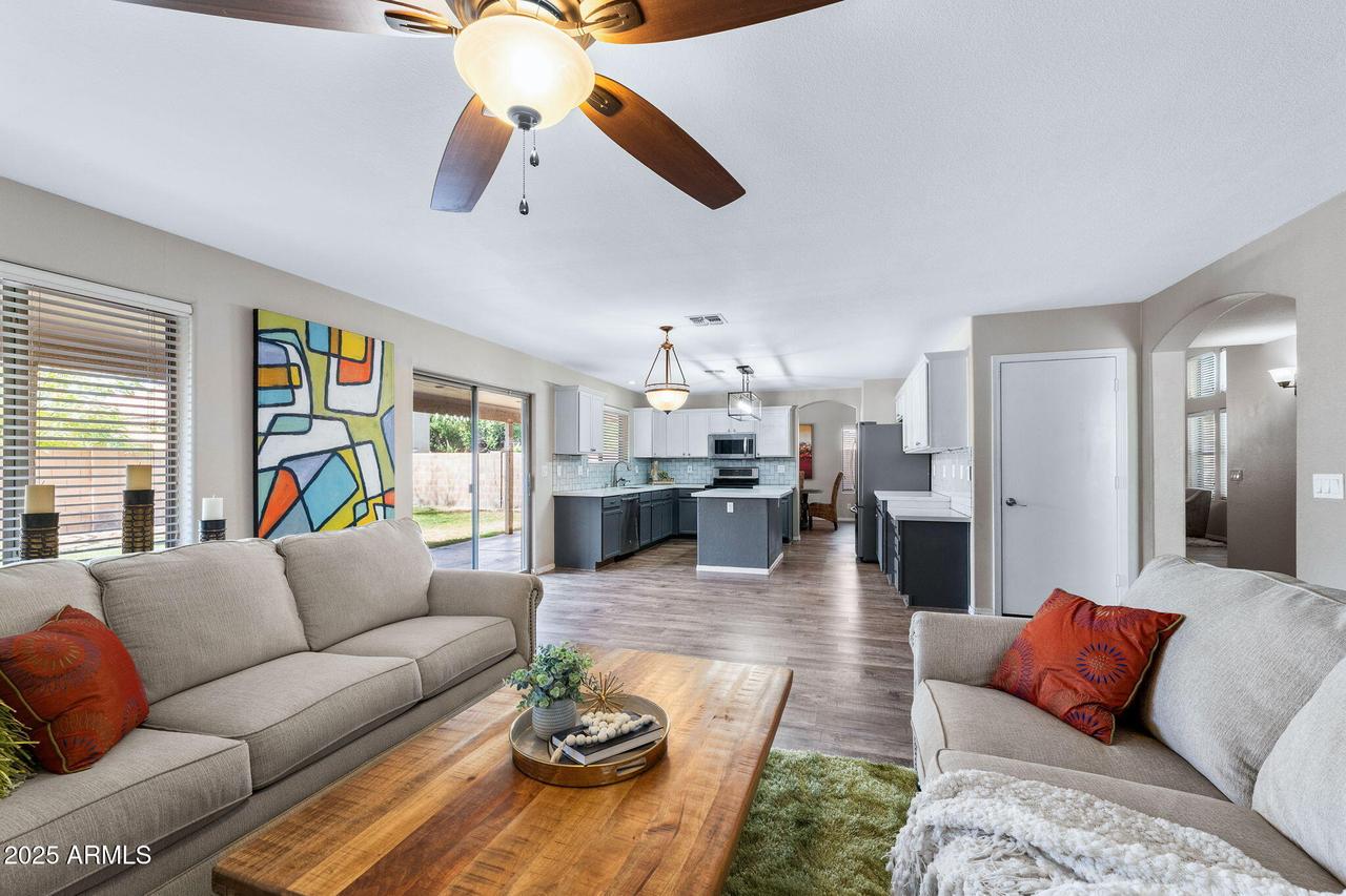 1846 N Sunview St., Mesa, AZ 85205
