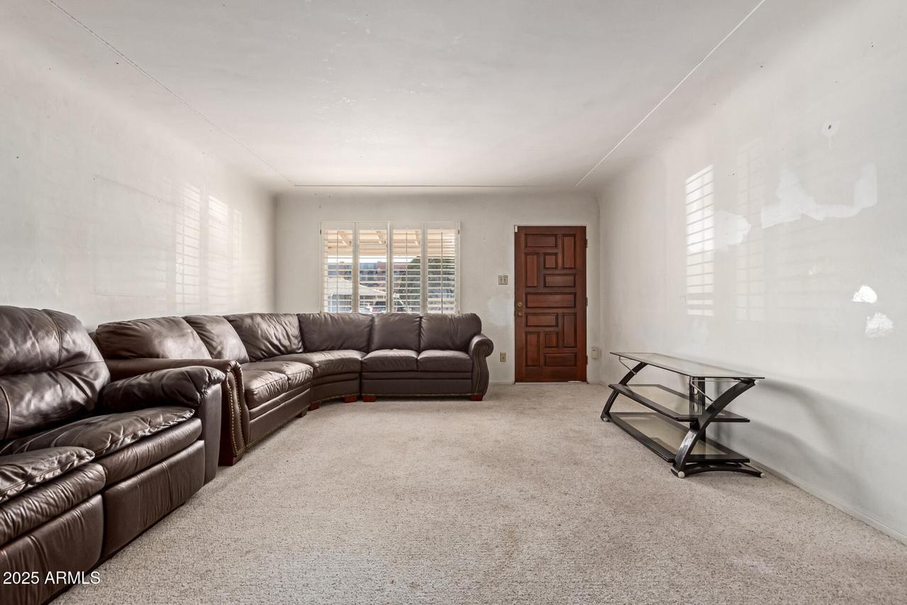 2806 W Marshall Ave., Phoenix, AZ 85017