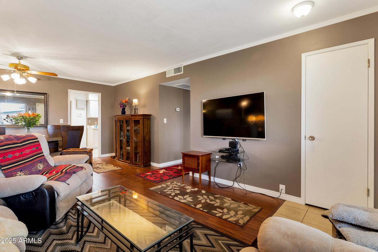 13633 N 111th Ave., Sun City, AZ 85351