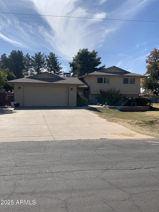 4327 W Waltann Ln., Glendale, AZ 85306