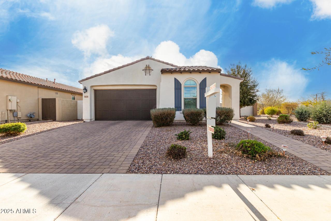 5624 S Winchester, Mesa, AZ 85212