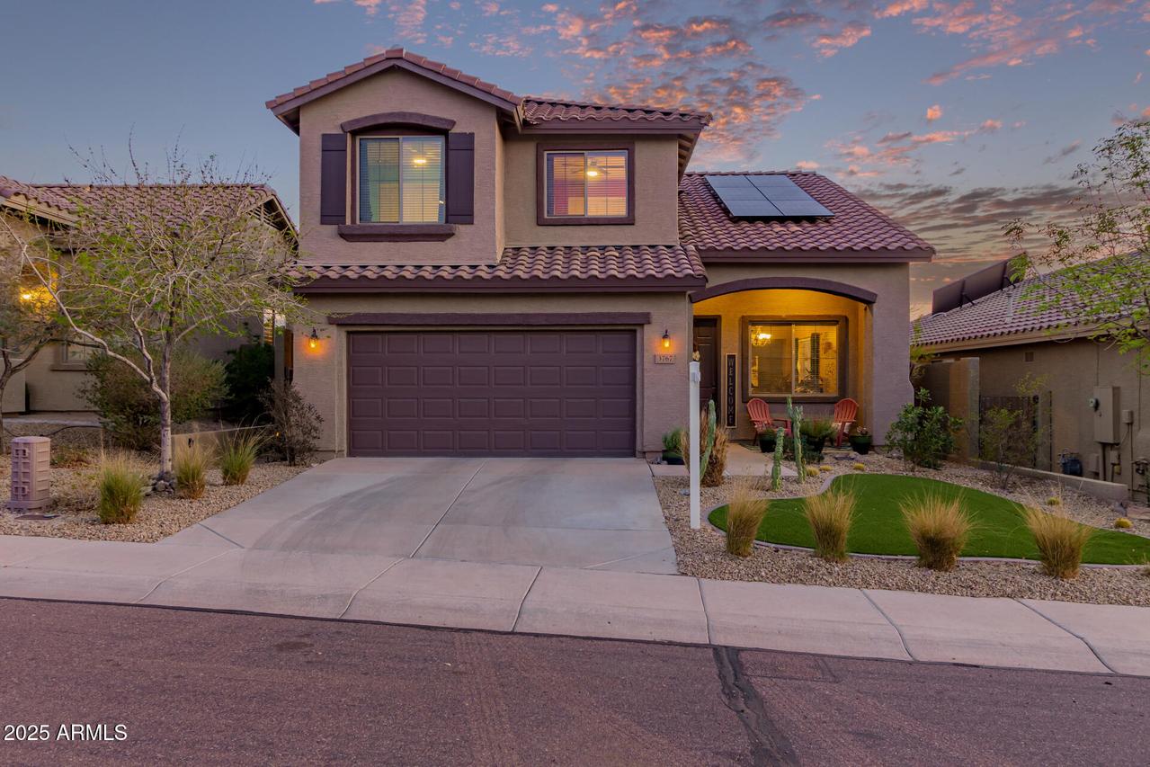 3767 W Desert Creek Ln., Phoenix, AZ 85086