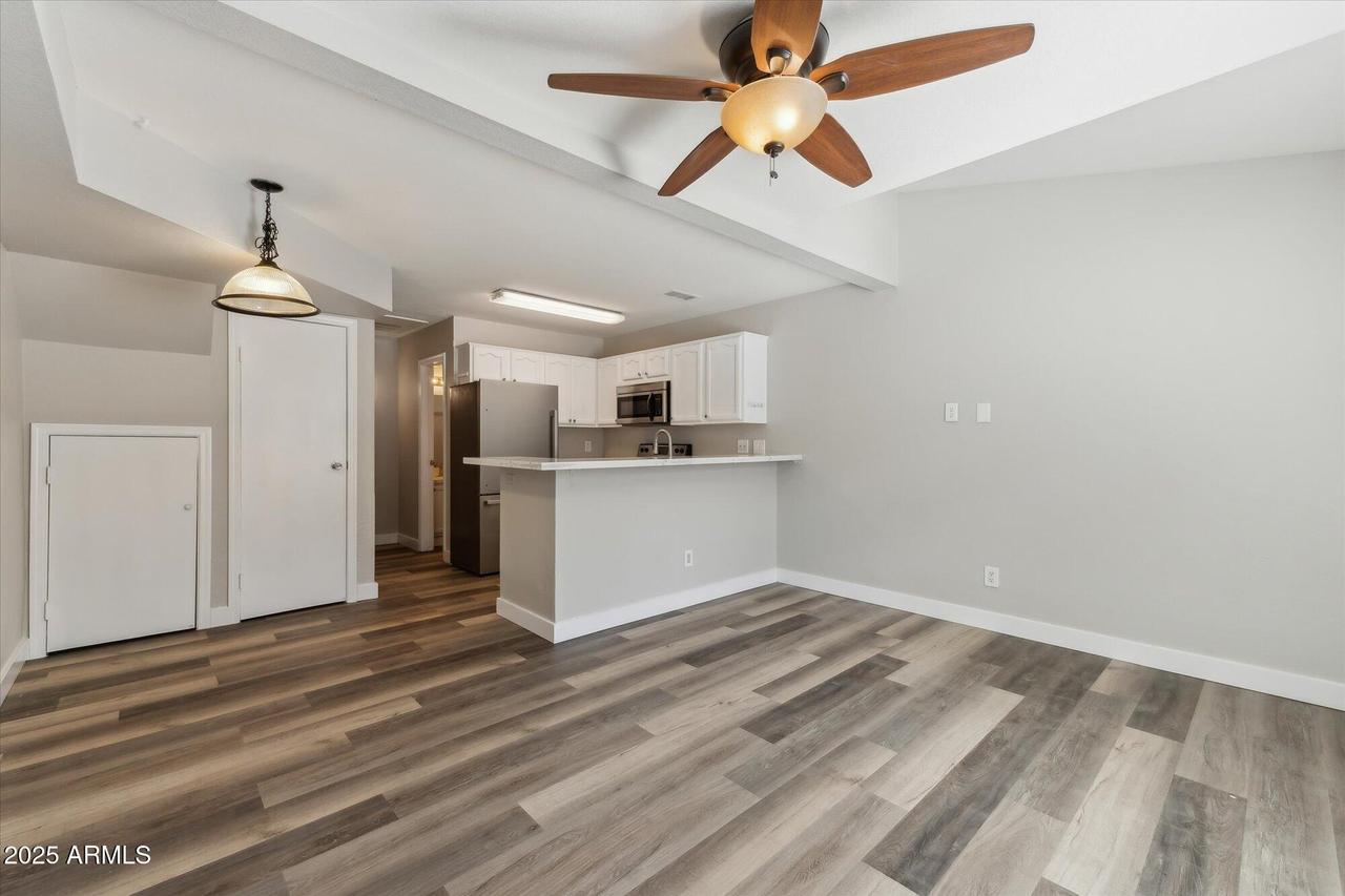 510 N Alma School Rd. #103, Mesa, AZ 85201